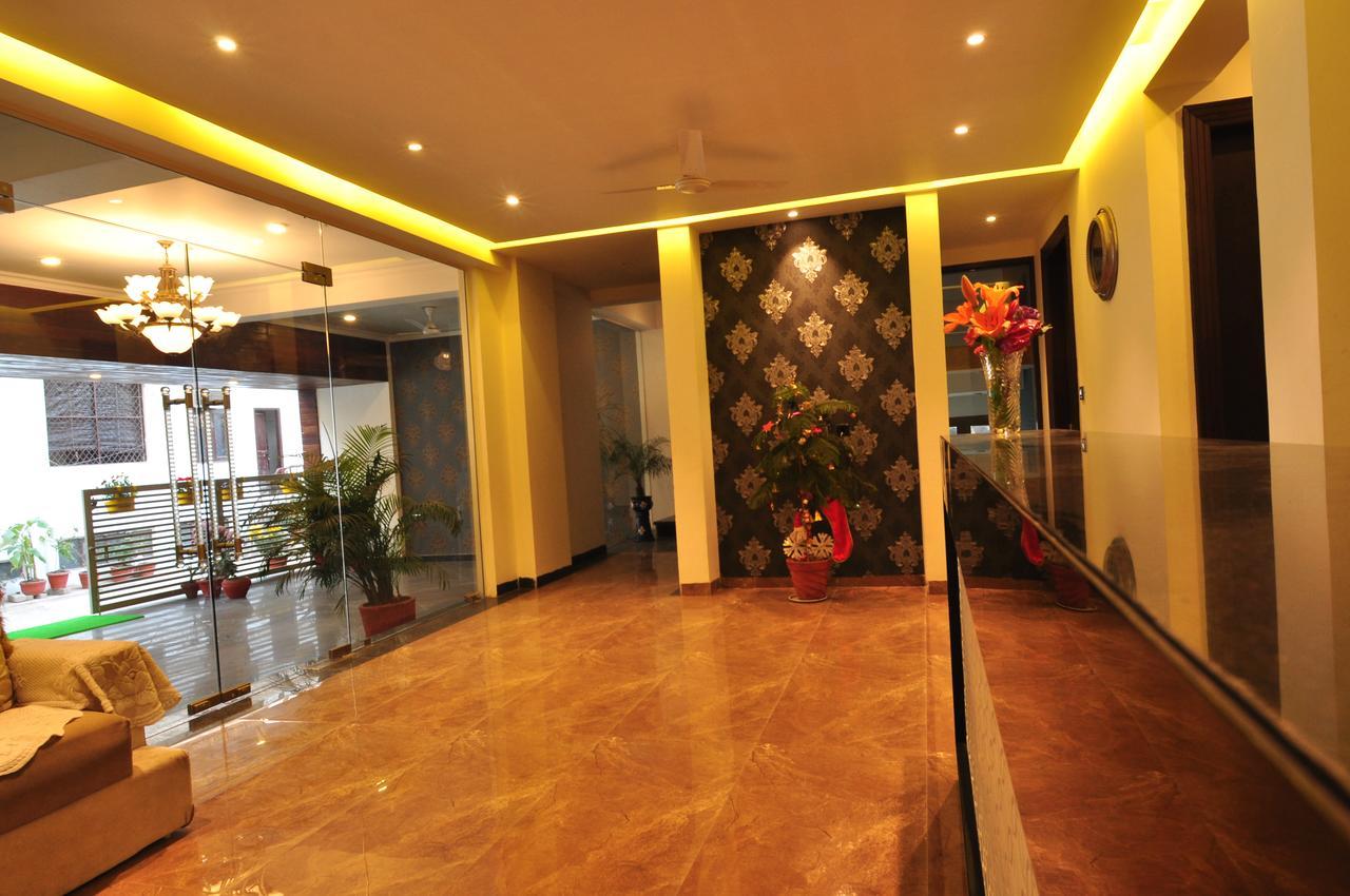 Hotel Anand Bhawan Neu-Delhi Exterior foto